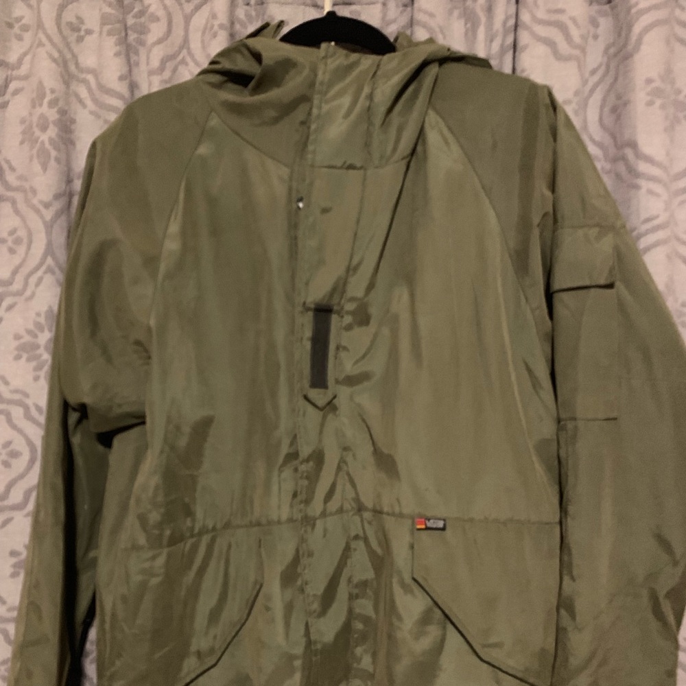 Vans hooded rain jacket